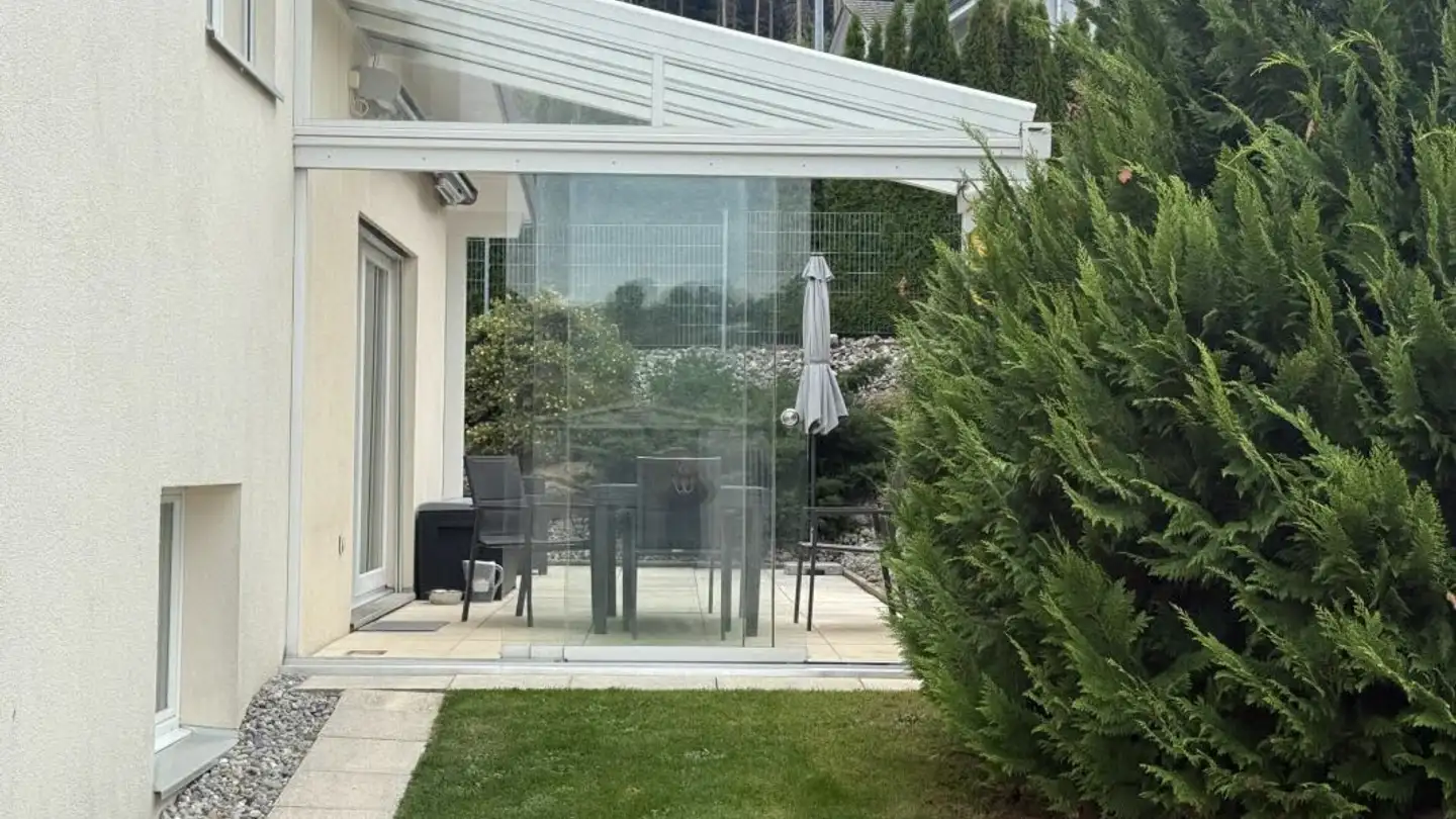 Villa for sale - Sur La Roche, 1634 La Roche FR - Photo 4