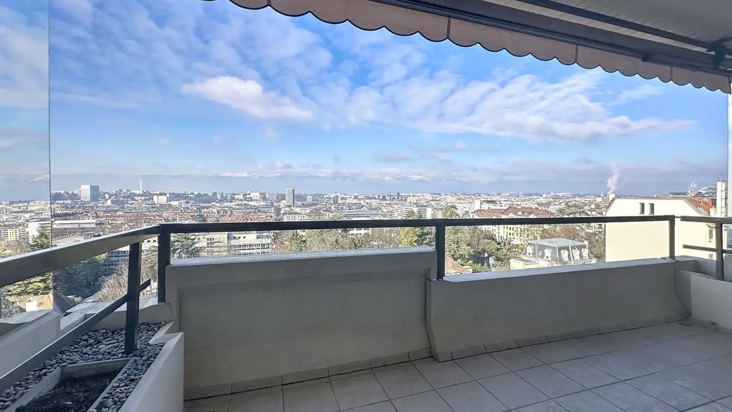 Apartment for rent - 1206 Genève - Photo 2