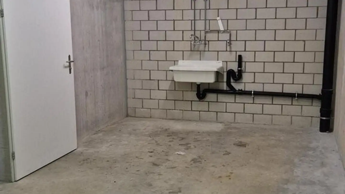 Espace de stockage à louer - Franklinstrasse, 8050 Zürich