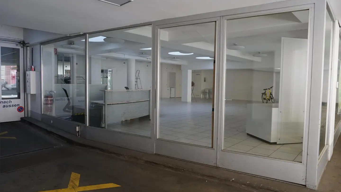 Outdoor parking space for rent - Hammerstrasse 142, 4057 Basel