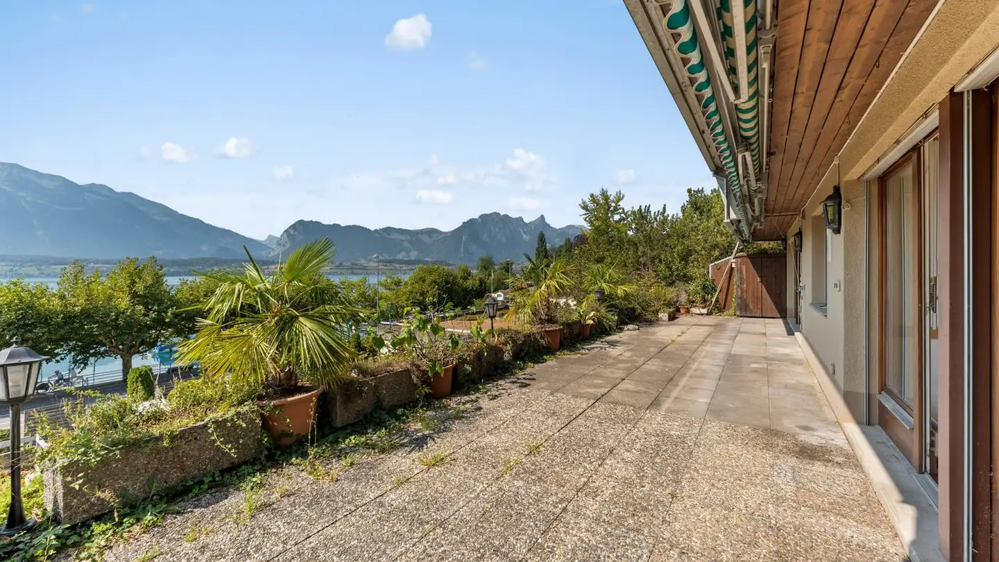 Stepped apartment for sale - Staatsstrasse 49, 3653 Oberhofen am Thunersee - Photo 2