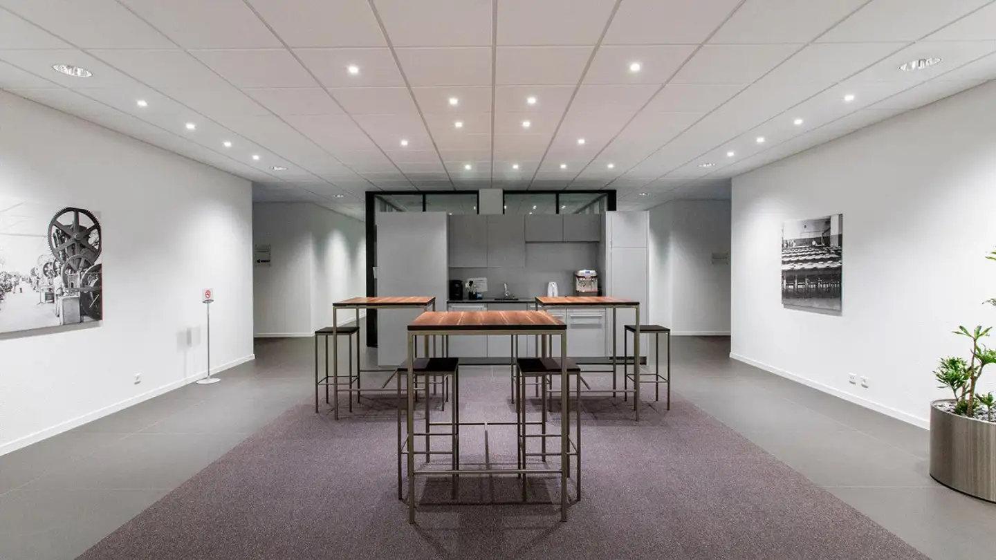 Office space for rent - Hinterbergstrasse 24, 6312 Steinhausen - Photo 3