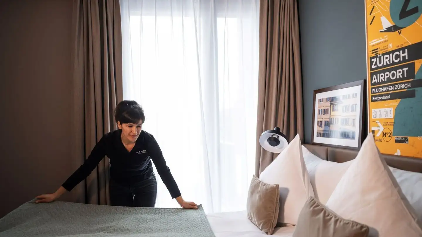 Furnished apartment for rent - Binzmühlestrasse 72, 8050 Zürich - Photo 2