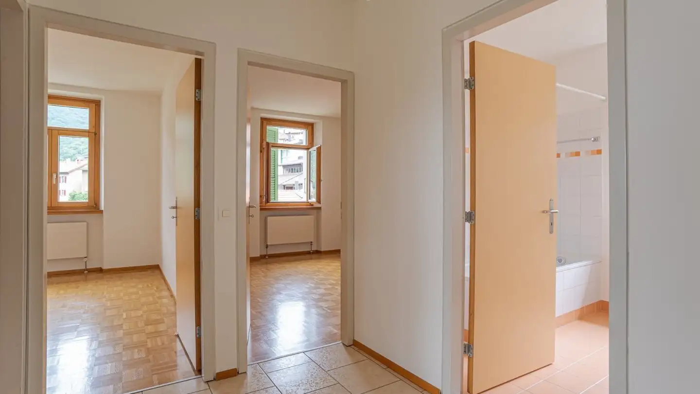 Apartment for rent - Via Asilo 4, 6837 Caneggio - Photo 3