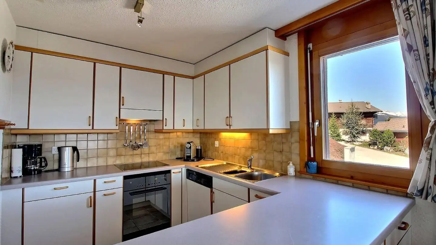 Apartment for rent - Rue Des Dailles, 1972 Anzère - Photo 4