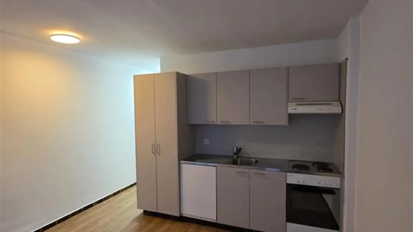 Studio for rent - Avenue De La Gare, 1870 Monthey - Photo 3