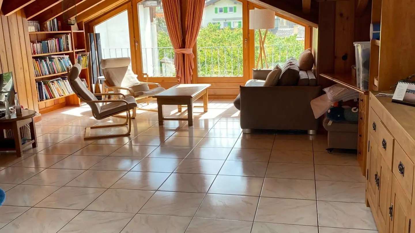 Apartment for rent - 1907 Saxon