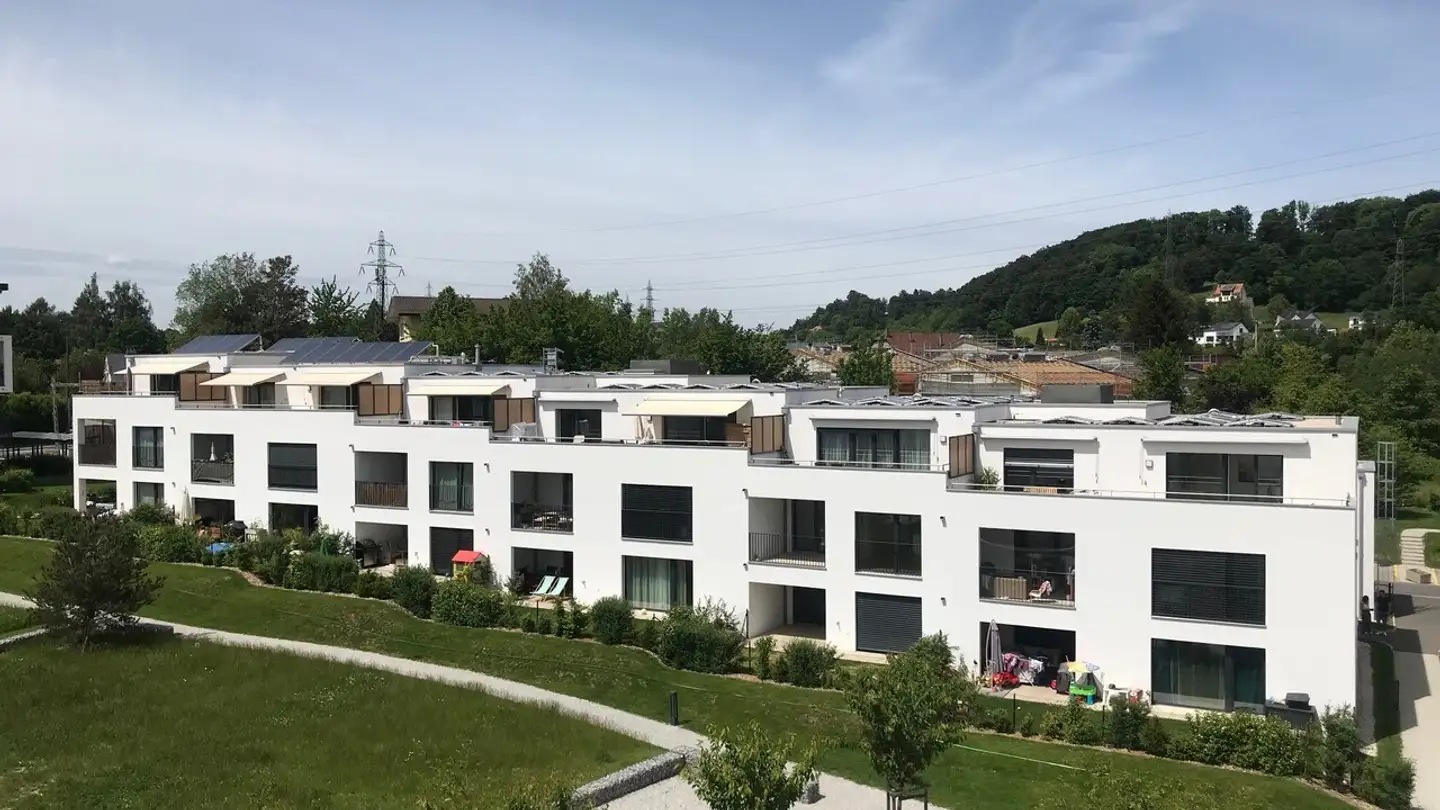 Place de parking souterraine à louer - Route de la Clochatte 60, 1052 Le Mont-sur-Lausanne
