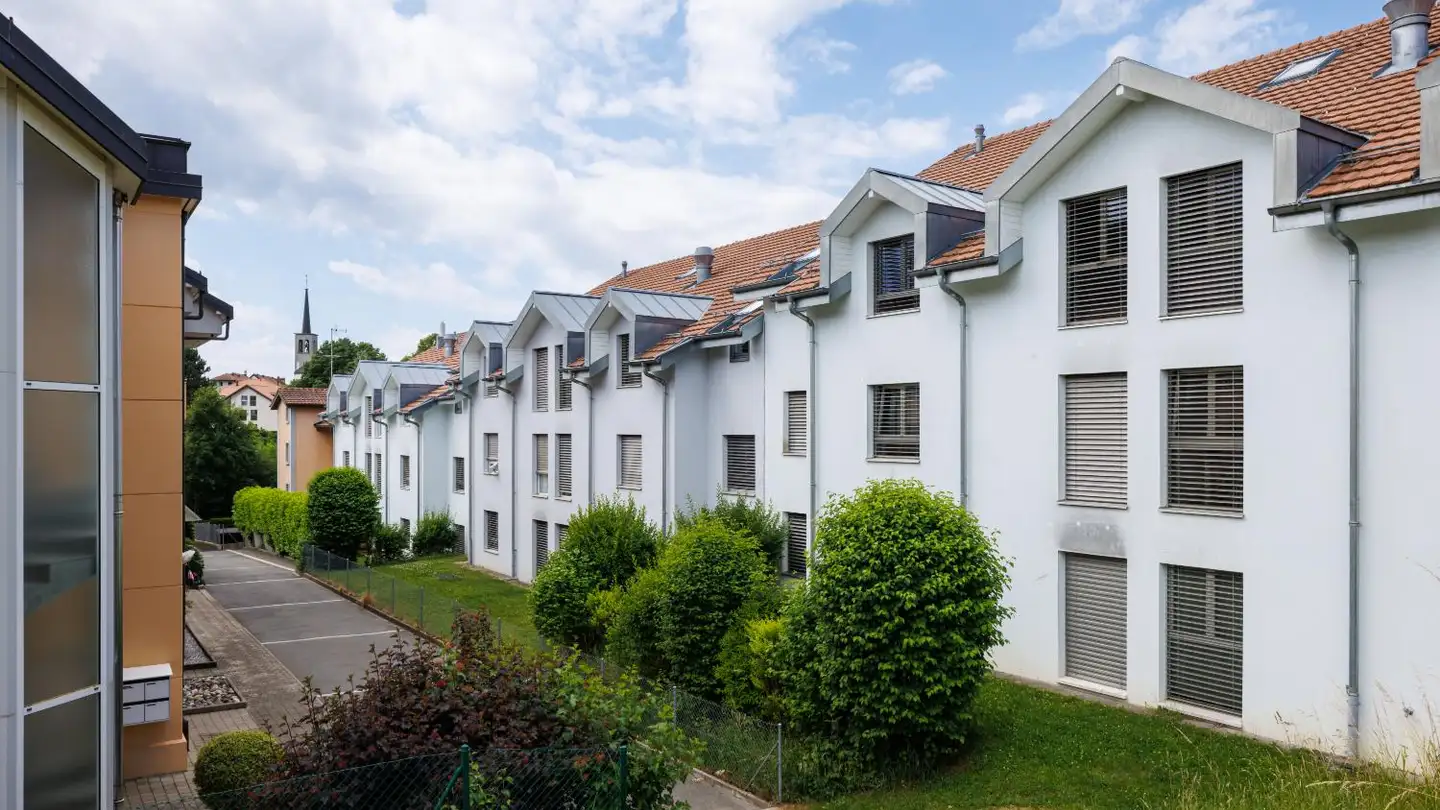 Penthouse for rent - Route D'yverdon 8a, 1040 Echallens - Photo 2