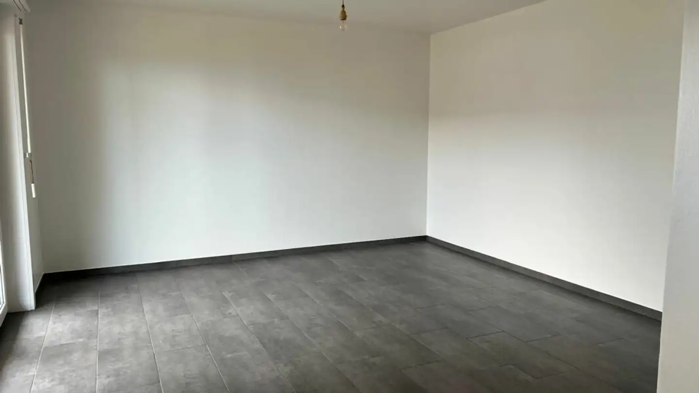 Studio à louer - Rue Du Castel 17, 2024 St-Aubin-Sauges - Photo 3