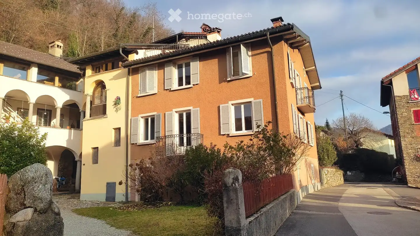 Maison individuelle à louer - 6997 Sessa
