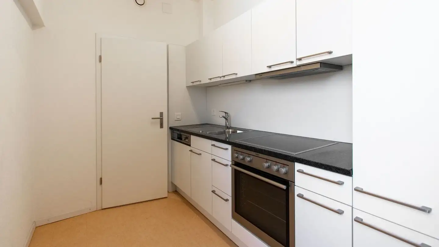 Apartment for rent - Via Ai Crotti 1, 6830 Chiasso - Photo 2