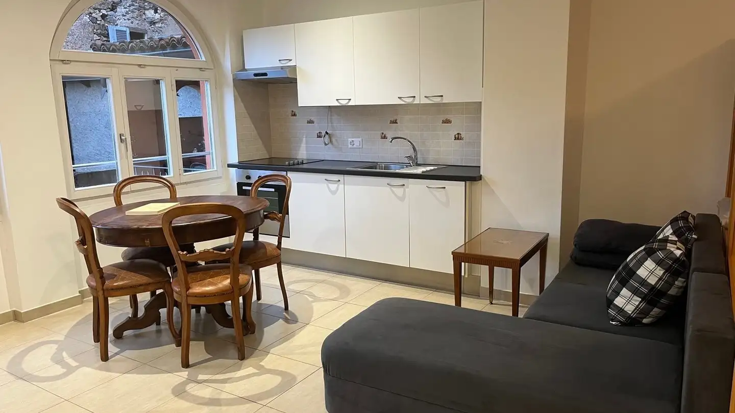 Apartment for rent - Piazza Lago 11, 6987 Caslano - Photo 2