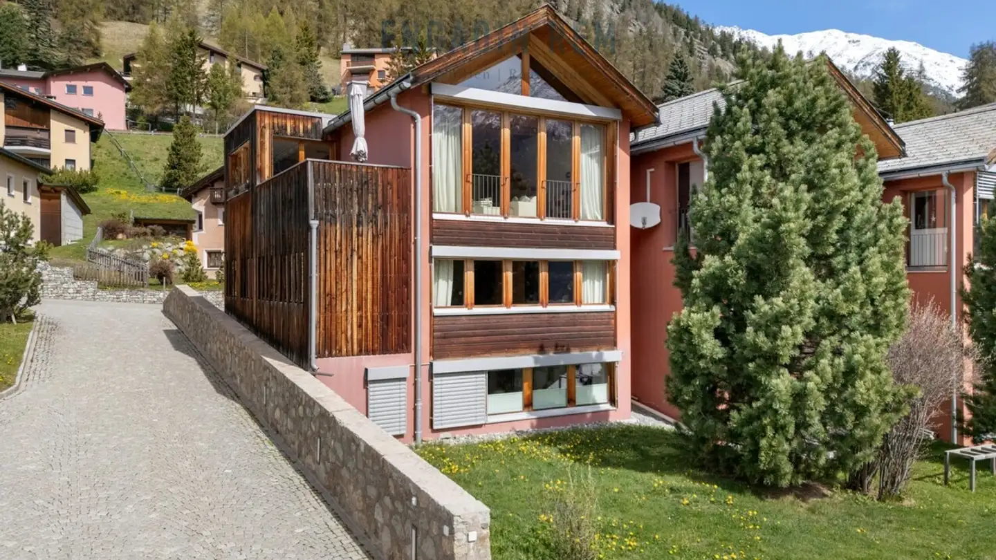 Casa singola in vendita - Crusch 46, 7503 Samedan