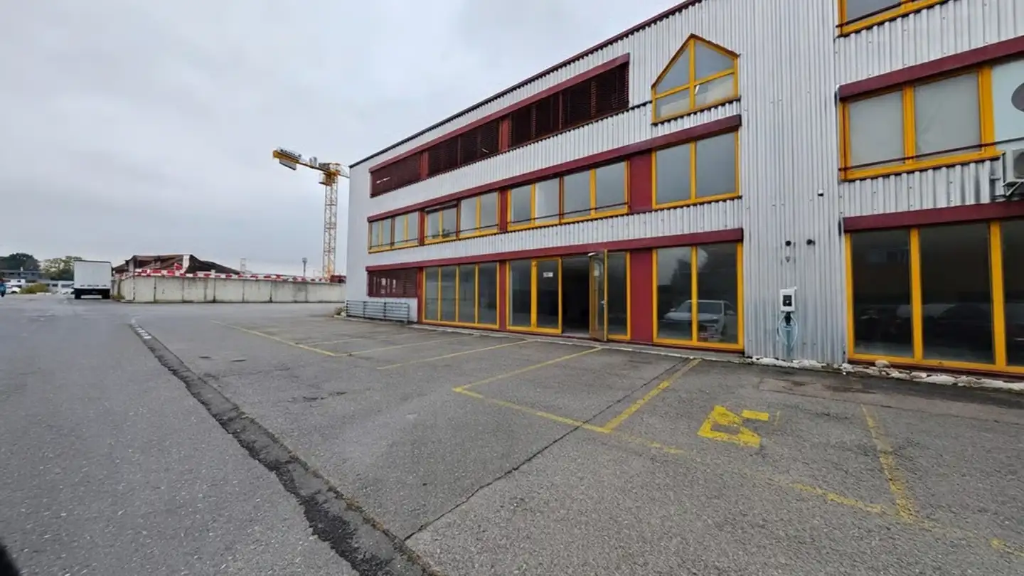 Commerciale in affitto - Route de Cossonay 36B, 1040 Echallens