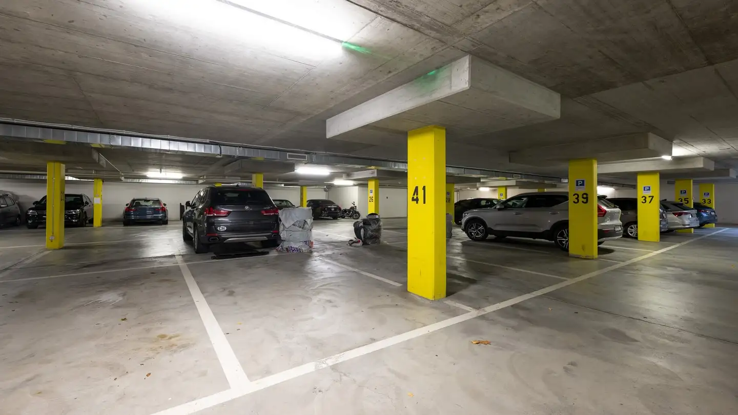 Place de parking souterraine à vendre - Fellenbergstrasse 22, 3052 Zollikofen - Photo 2