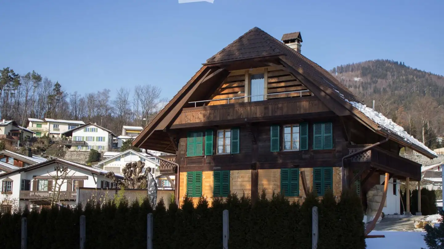 Maison individuelle à louer - Staatsstrasse 157, 3626 Hünibach