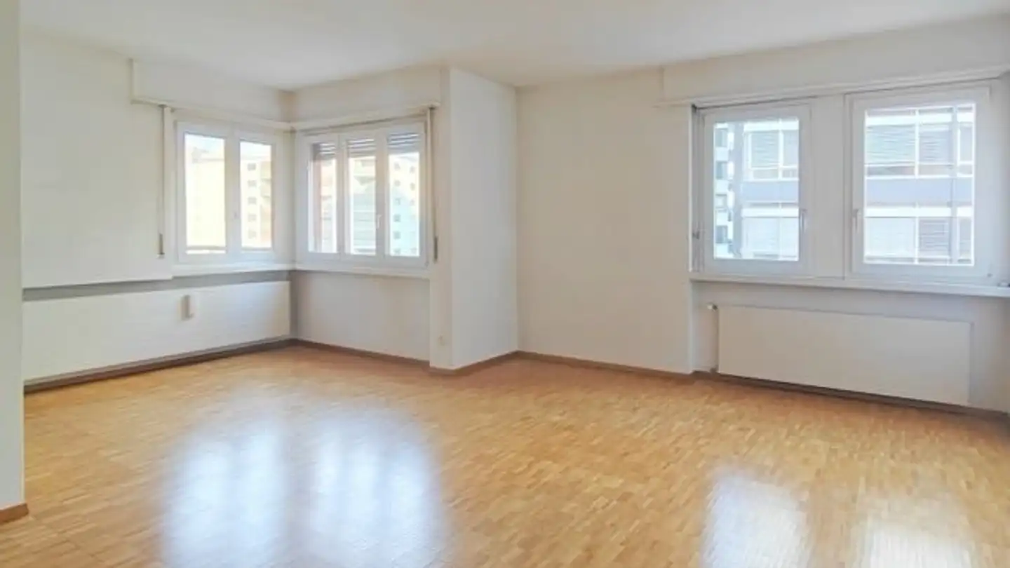 Apartment for rent - Via Dei Pedroni 2, 6830 Chiasso - Photo 2