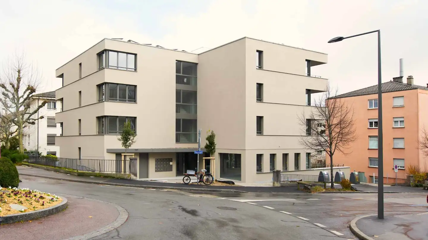 Outdoor parking space for rent - Route de Renens, 1008 Prilly