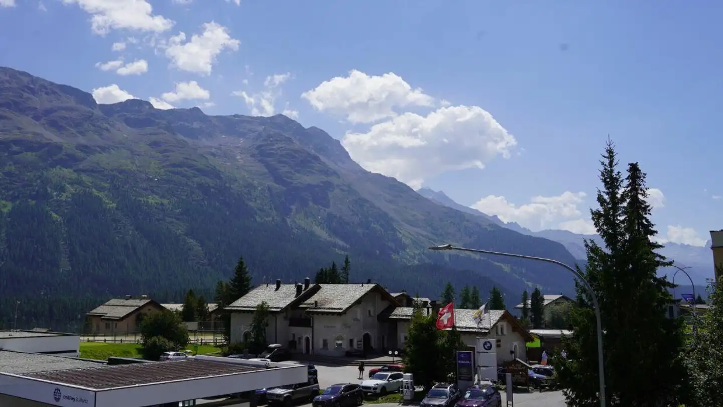 Appartamento in vendita - Via Maistra 49, 7500 St. Moritz