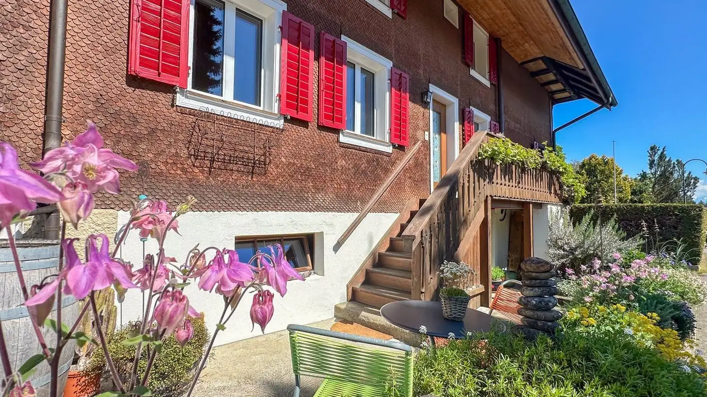 Semi-detached house for sale - Bifangstrasse 11, 6233 Büron