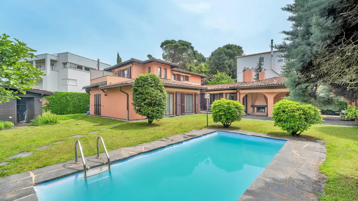 Villa for rent - 6926 Montagnola