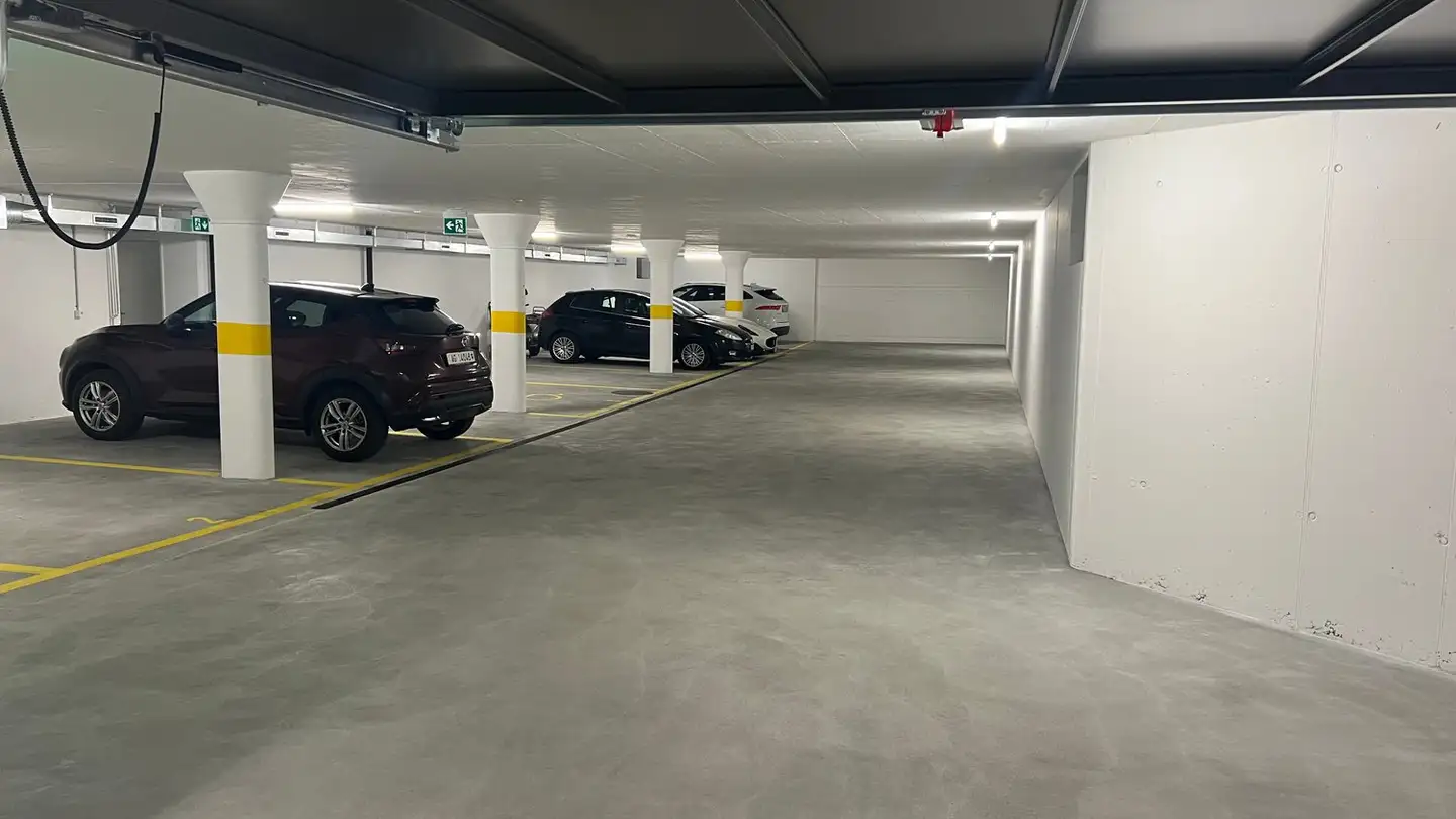 Tiefgaragenstellplatz mieten - Ringstrasse Nord 18, 5600 Lenzburg - Foto 3