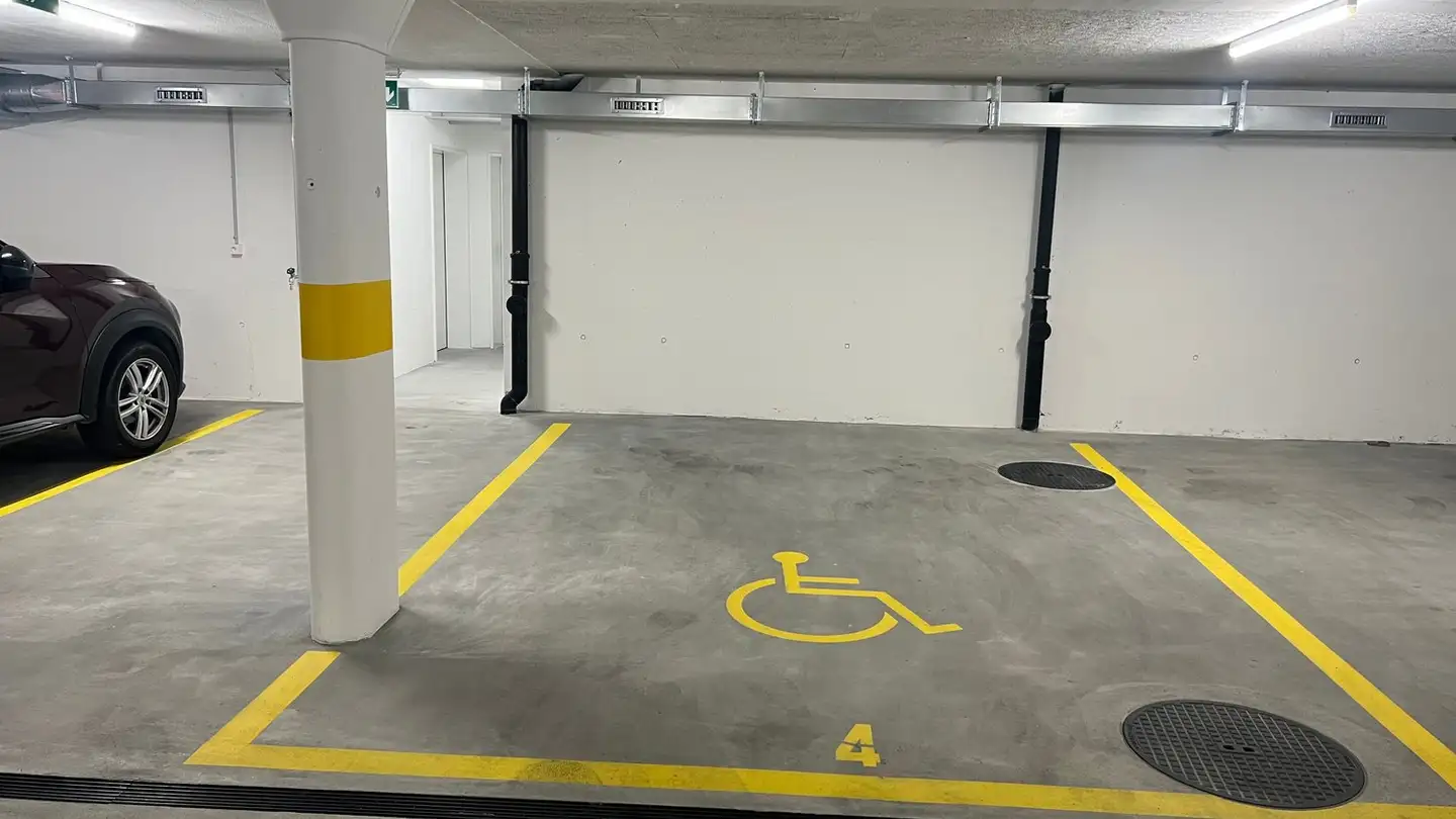 Tiefgaragenstellplatz mieten - Ringstrasse Nord 18, 5600 Lenzburg