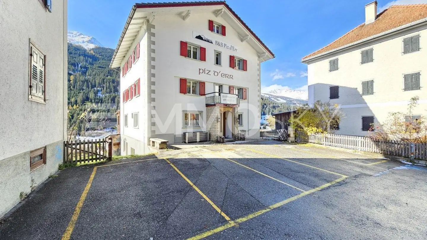 Immeuble résidentiel à vendre - 7453 Tinizong