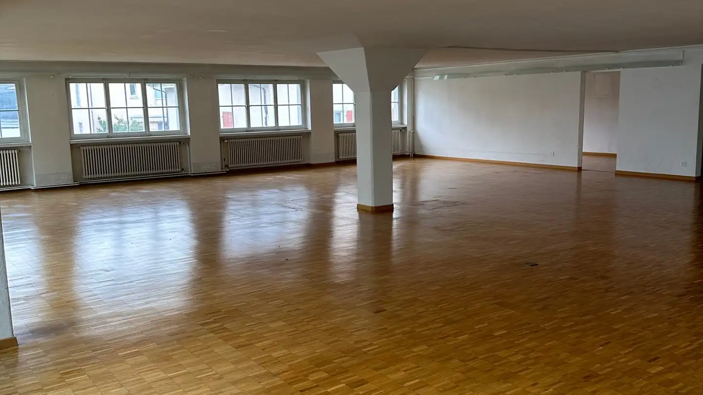 Commercial à louer - Reitbahnstrasse 21, 9400 Rorschach