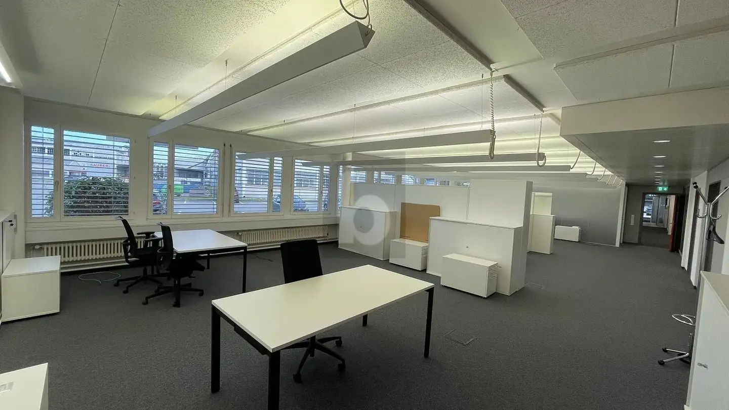 Office space for rent - 9320 Arbon - Photo 2