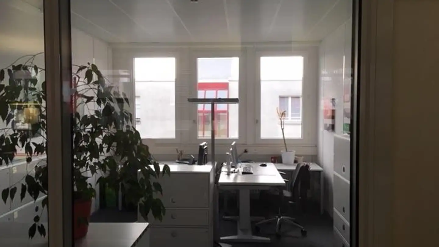 Office space for rent - Chemin De Chantemerle 15, 1010 Lausanne - Photo 2