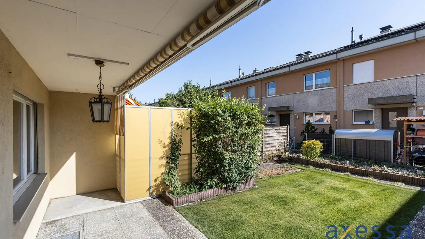 Stepped house for sale - Vogesenstrasse 89, 4153 Reinach BL
