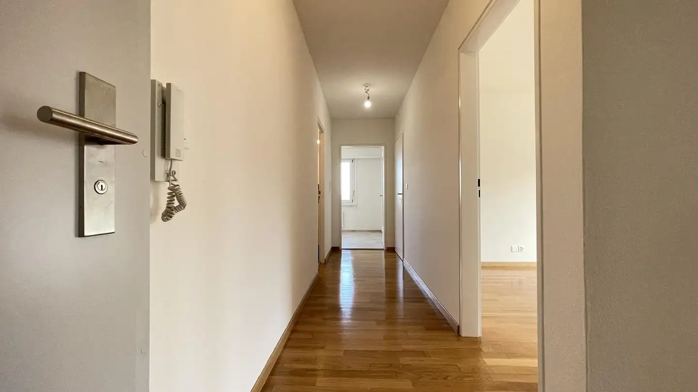 Wohnung mieten - Teichweg 17, 4142 Münchenstein - Foto 3