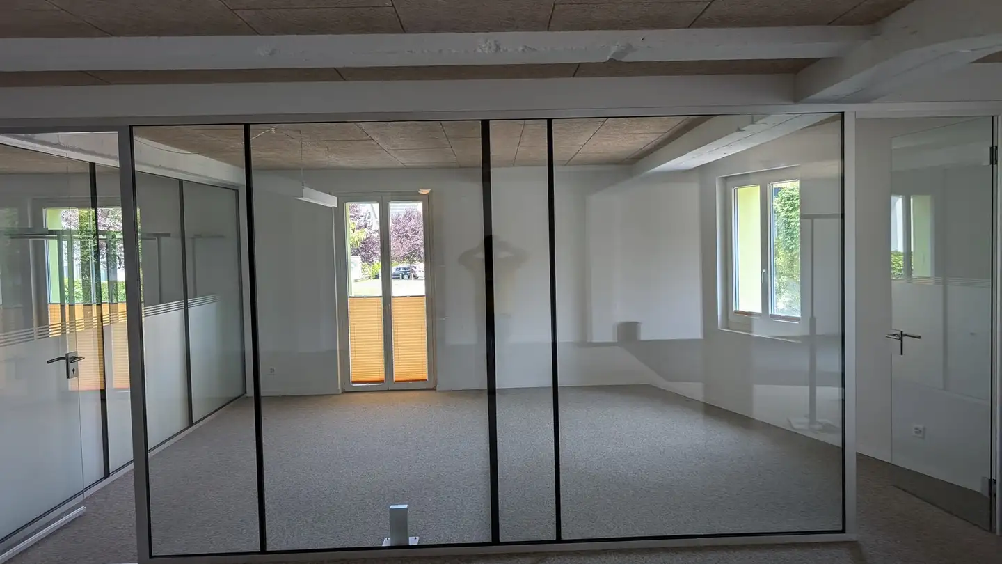 Spazio ufficio in affitto - Dählenweg 3, 3054 Schüpfen