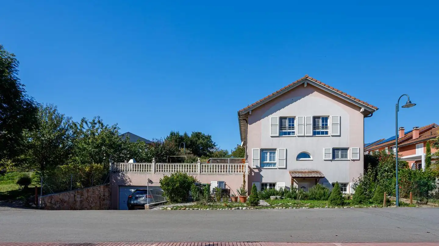 Semi-detached house for sale - 1424 Champagne