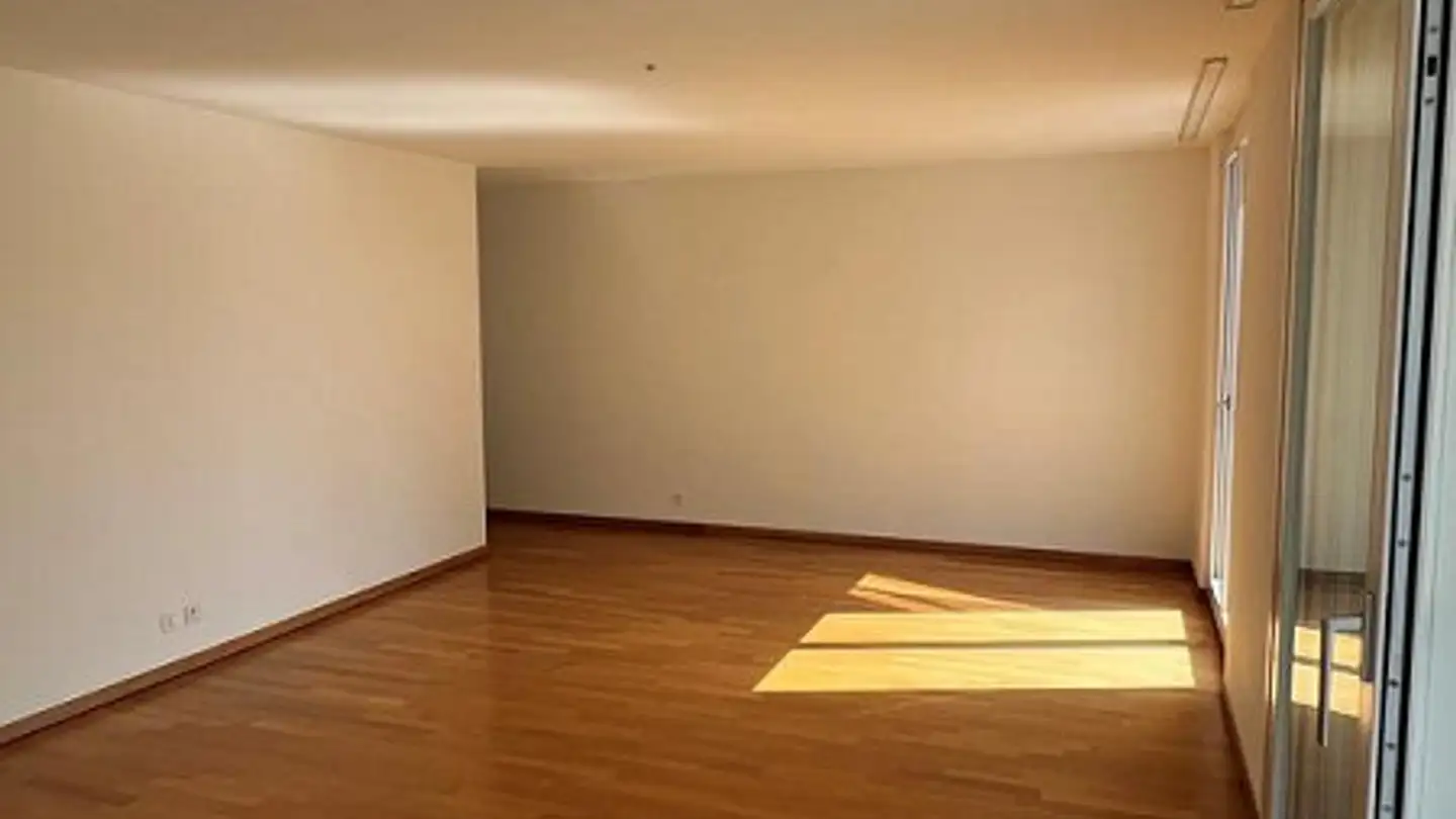 Apartment for rent - Rauracherstrasse 6, 4106 Therwil - Photo 2