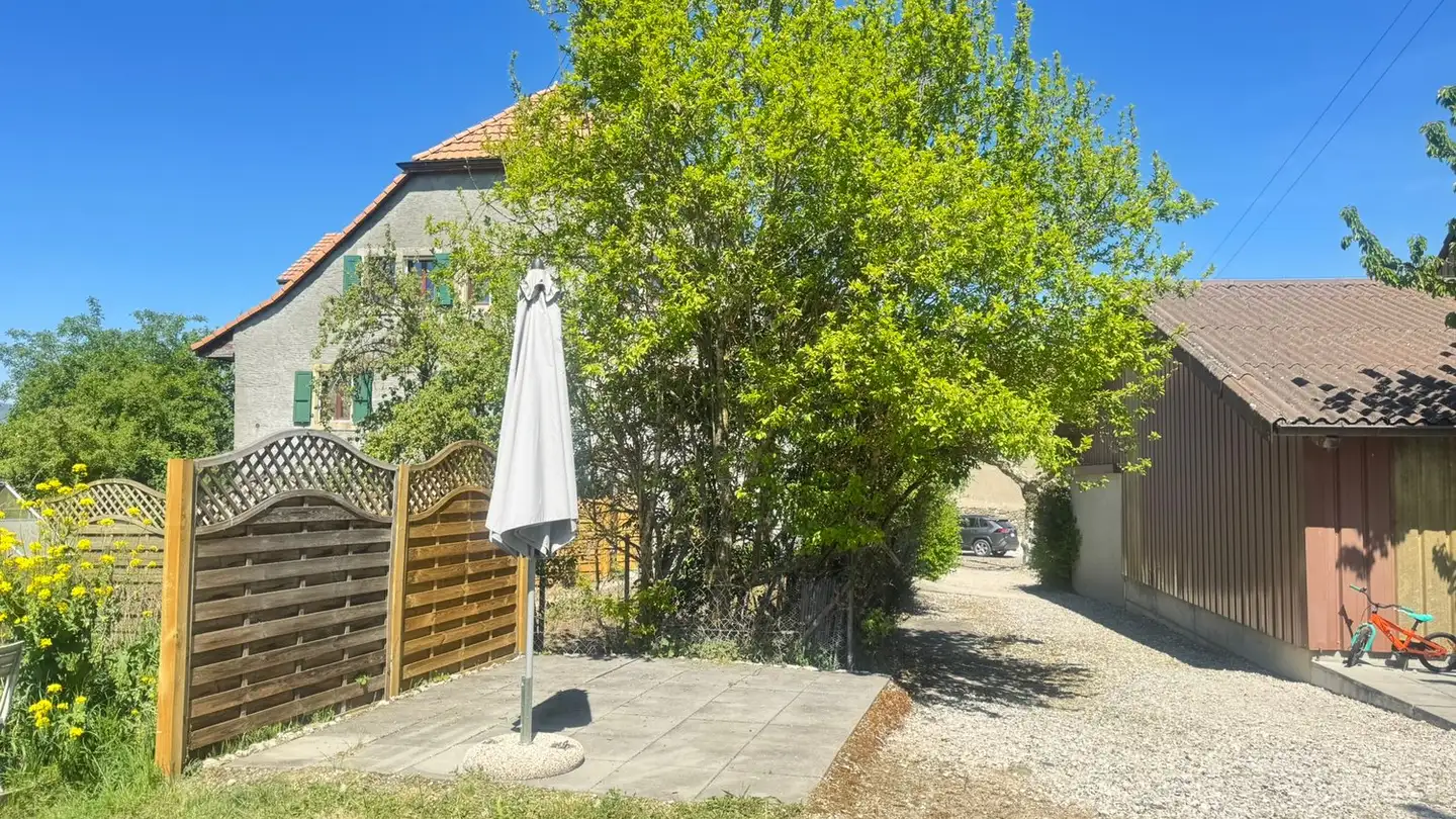 Dachgeschosswohnung mieten - Route De Penthéréaz 4, 1374 Corcelles-sur-Chavornay - Foto 2