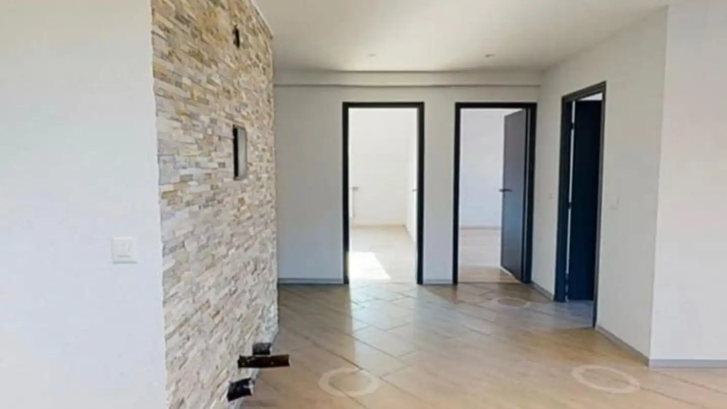 Appartement à louer - 2400 Le Locle - Photo 3