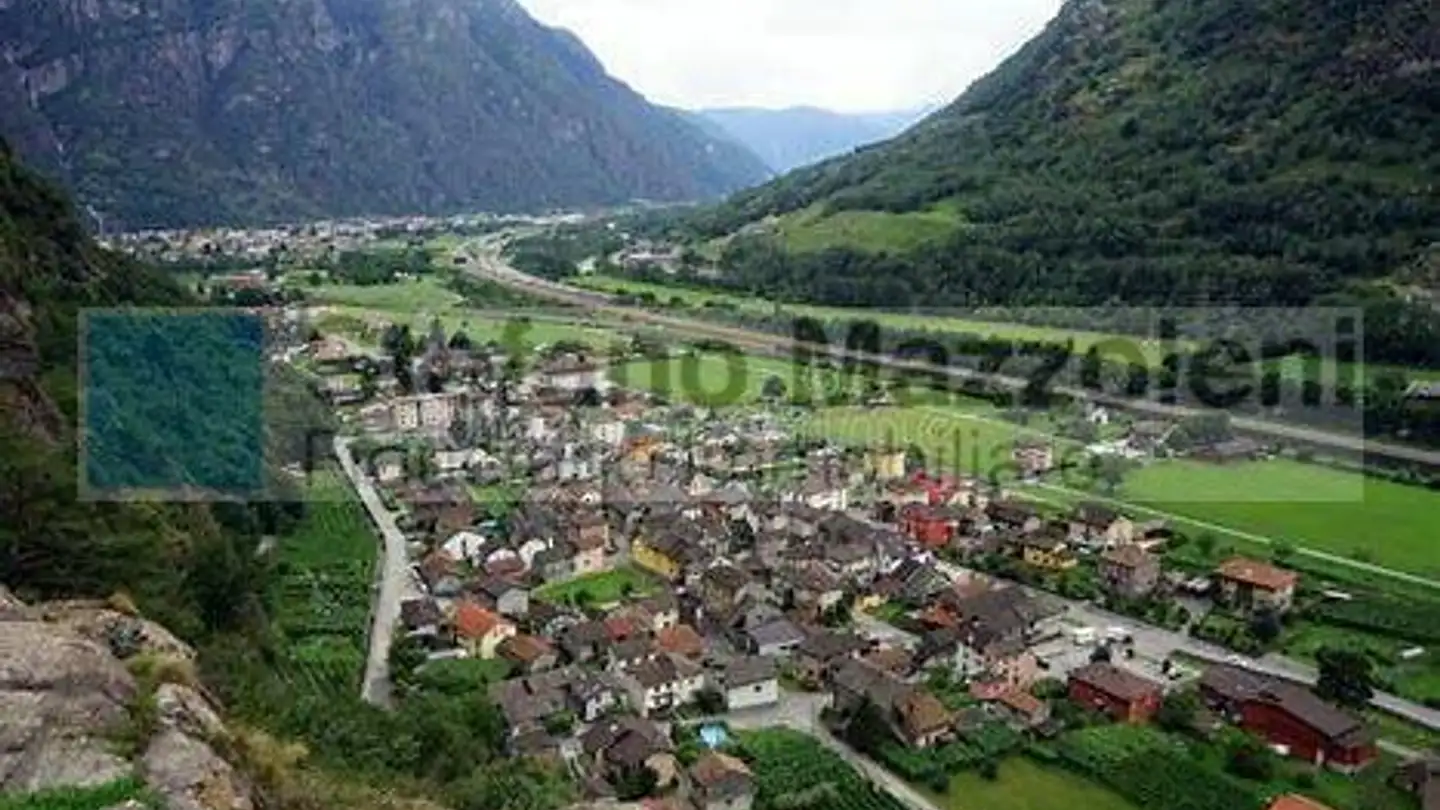 Terrain constructible à vendre - 6703 Osogna