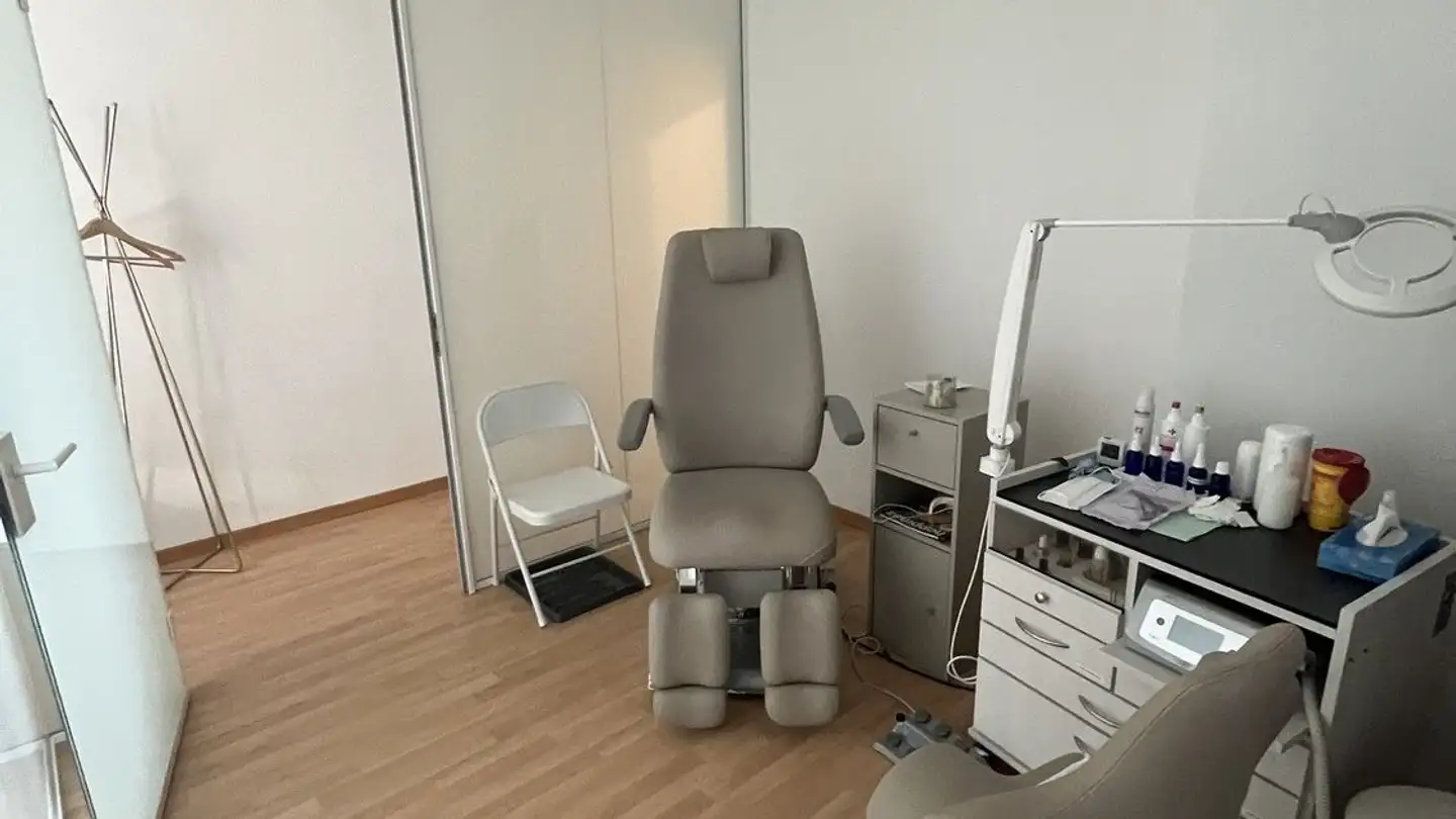 Gewerbe mieten - Militärstrasse 12, 8004 Zürich