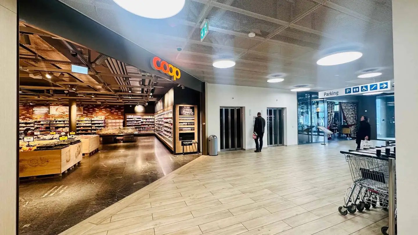 Arcade for rent - 1800 Vevey - Photo 3