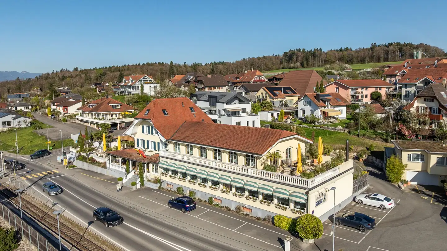 Hotel for sale - Hauptstrasse, 2572 Mörigen