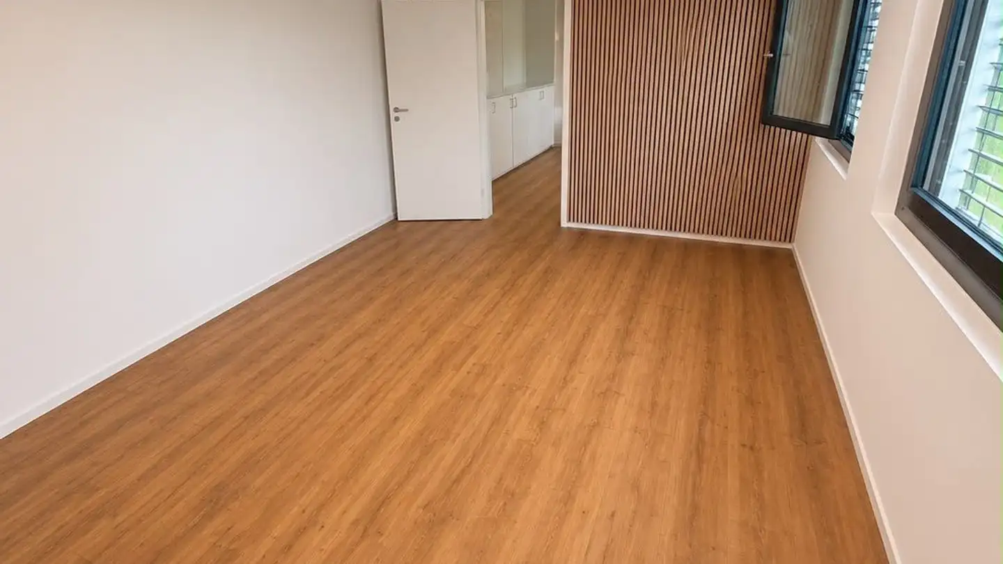 Spazio ufficio in affitto - Geissbüelstrasse 15, 8604 Volketswil - Foto 2