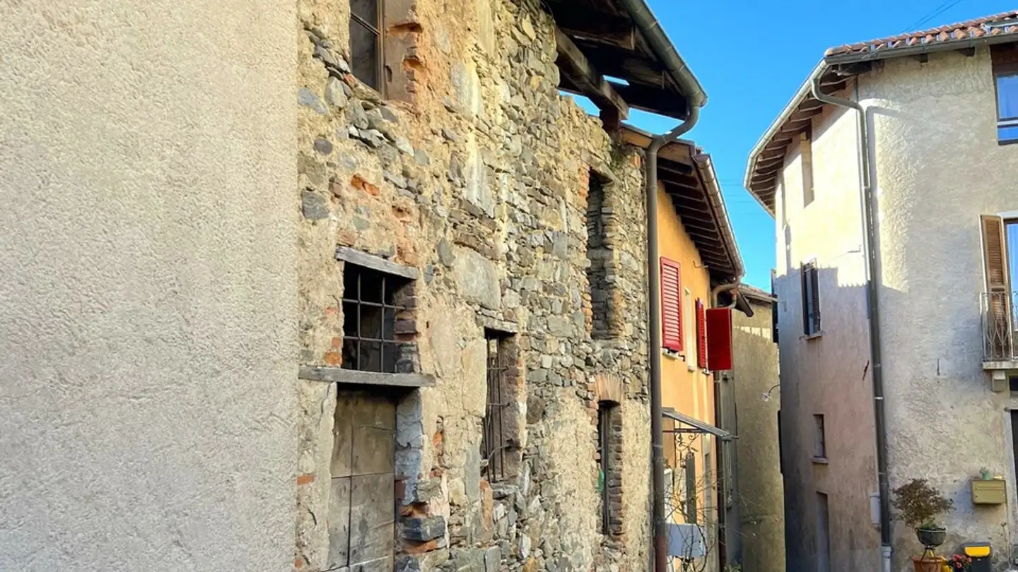 Einfamilienhaus kaufen - Nucleo, 6937 Breno - Foto 2