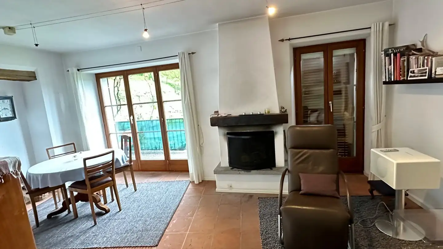 Appartement à louer - Stráda Da Pügèrna, 6822 Arogno - Photo 2