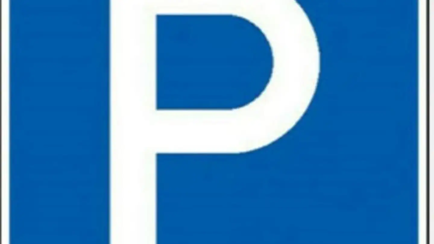 Covered parking space for rent - 7031 Laax GR