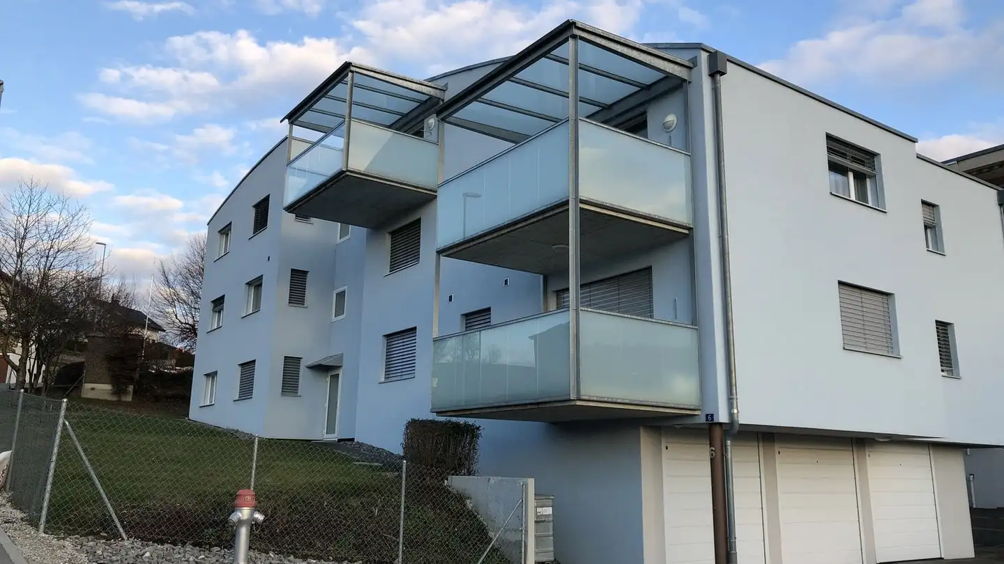 Parkplatz im Freien mieten - Hagnetstrasse 6, 3185 Schmitten FR