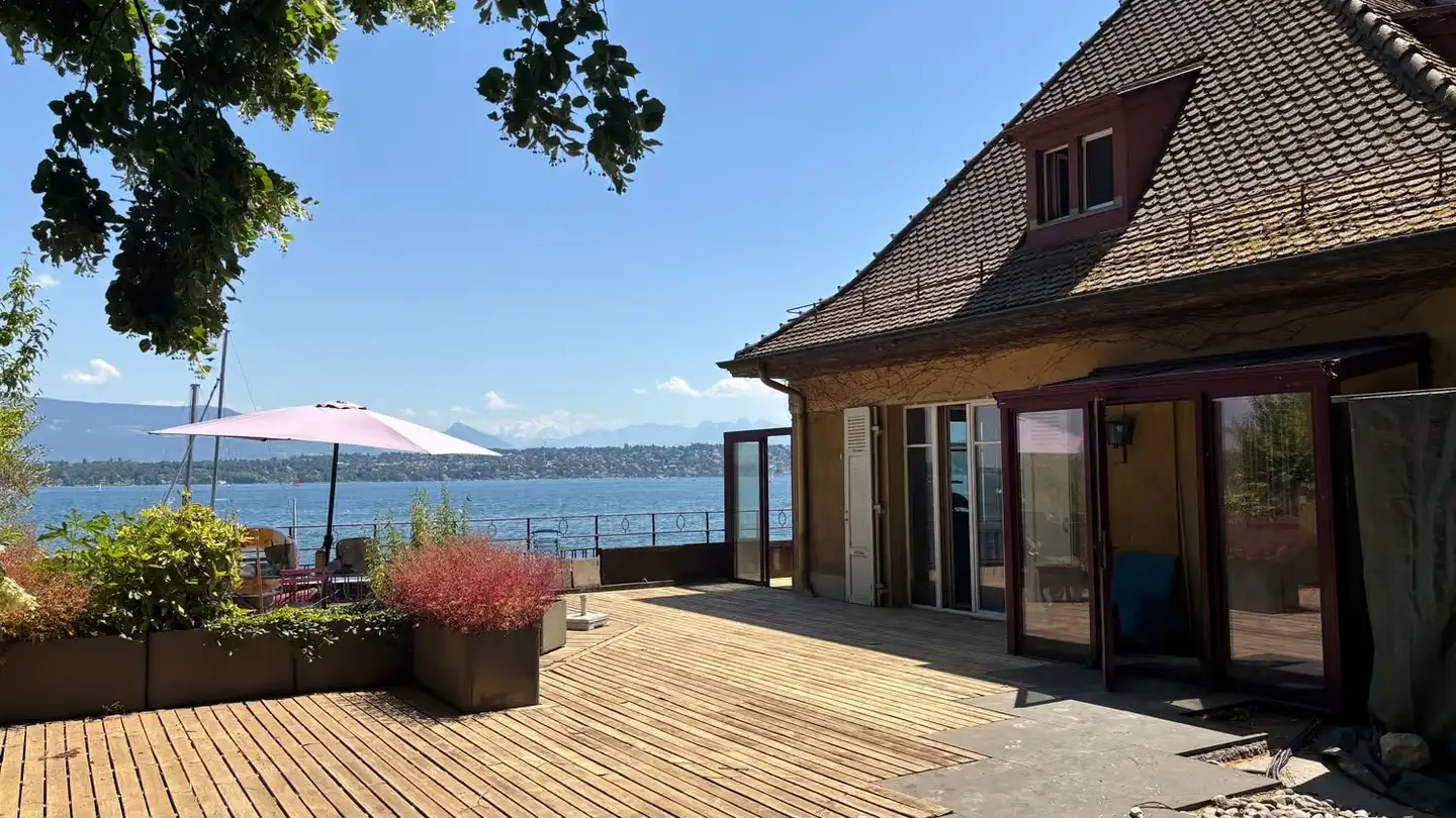 Semi-detached house for rent - 1293 Bellevue