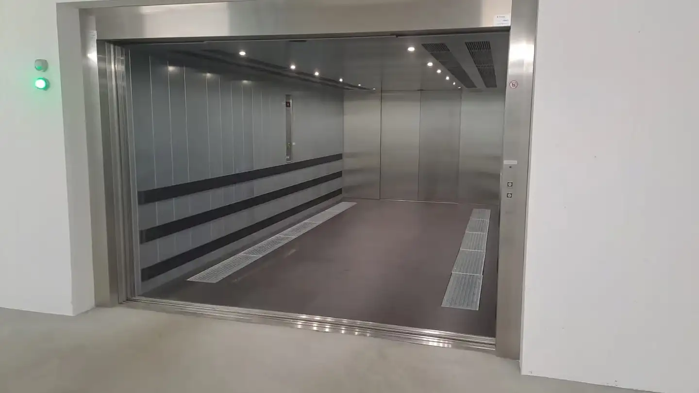Underground parking space for sale - Wolfeggstrasse 1, 8967 Widen - Photo 2